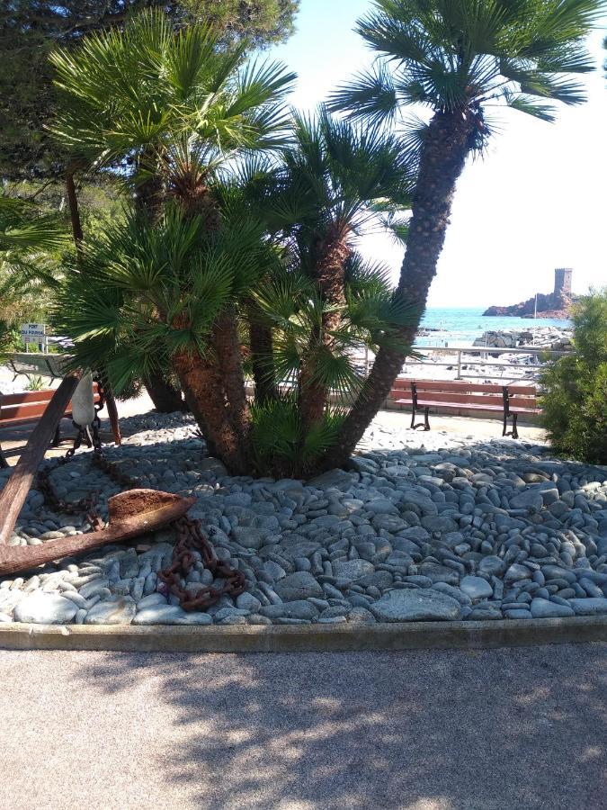 Boulouris Panorama Apartment